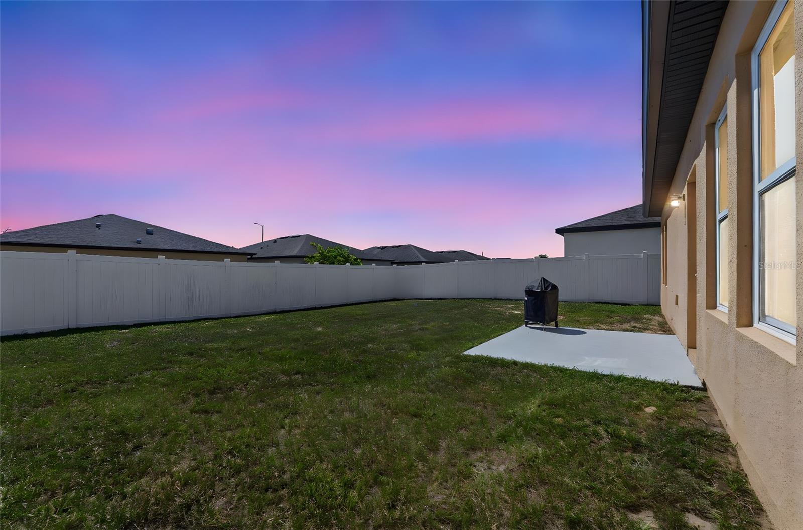 366 EAGLECREST DR