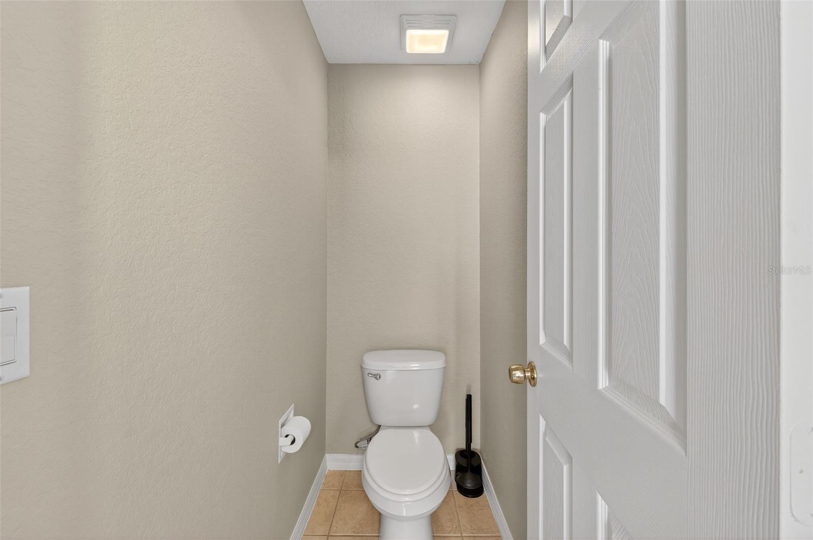 724 ANDALUSIA LOOP