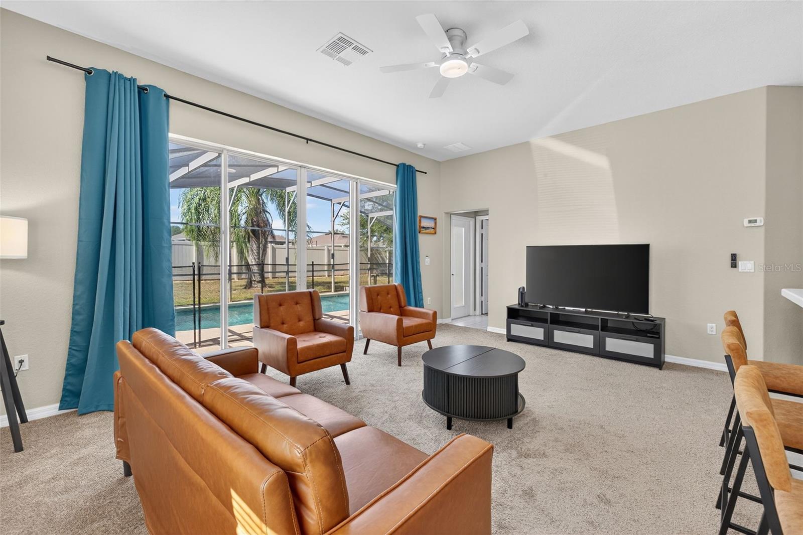 724 ANDALUSIA LOOP