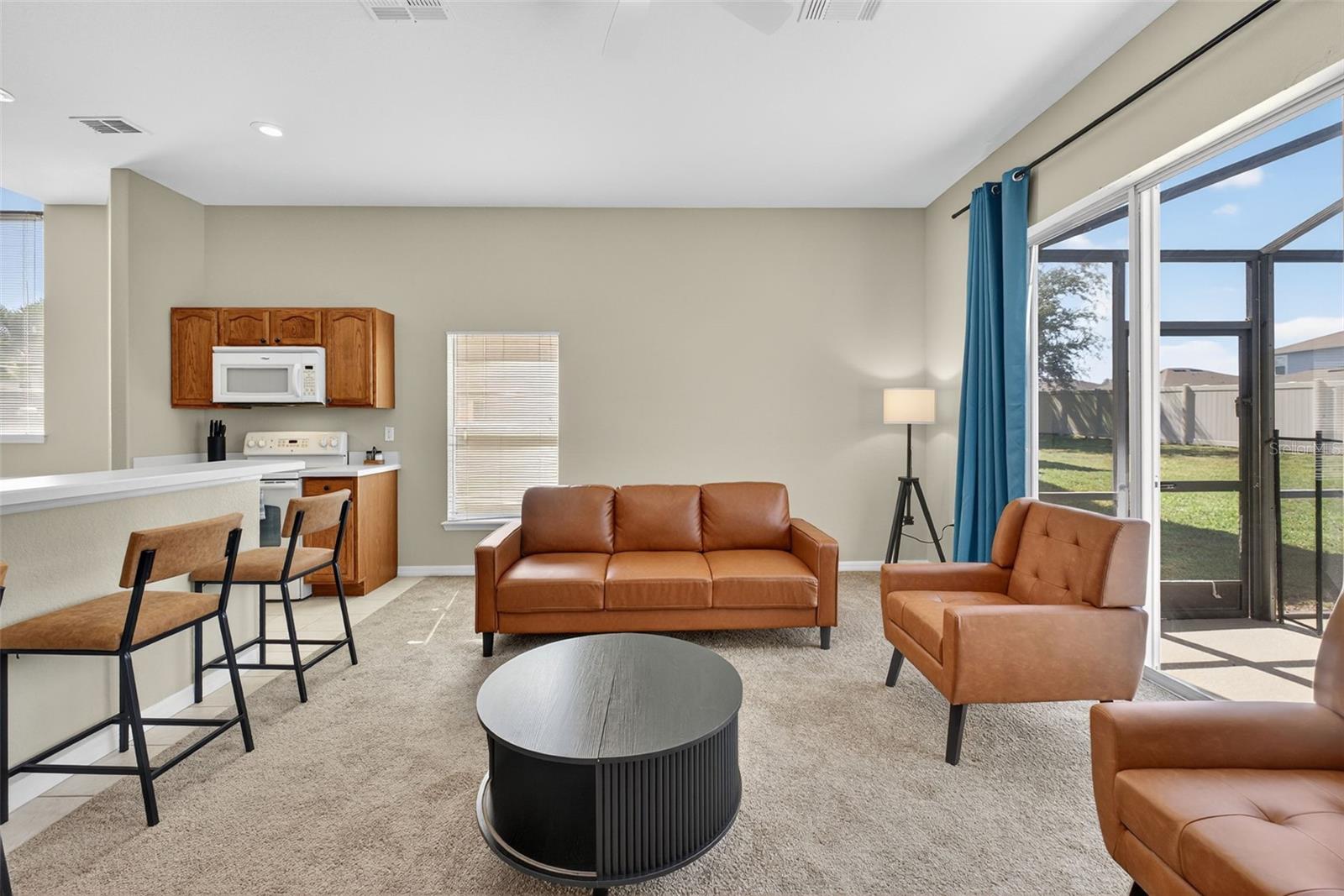 724 ANDALUSIA LOOP