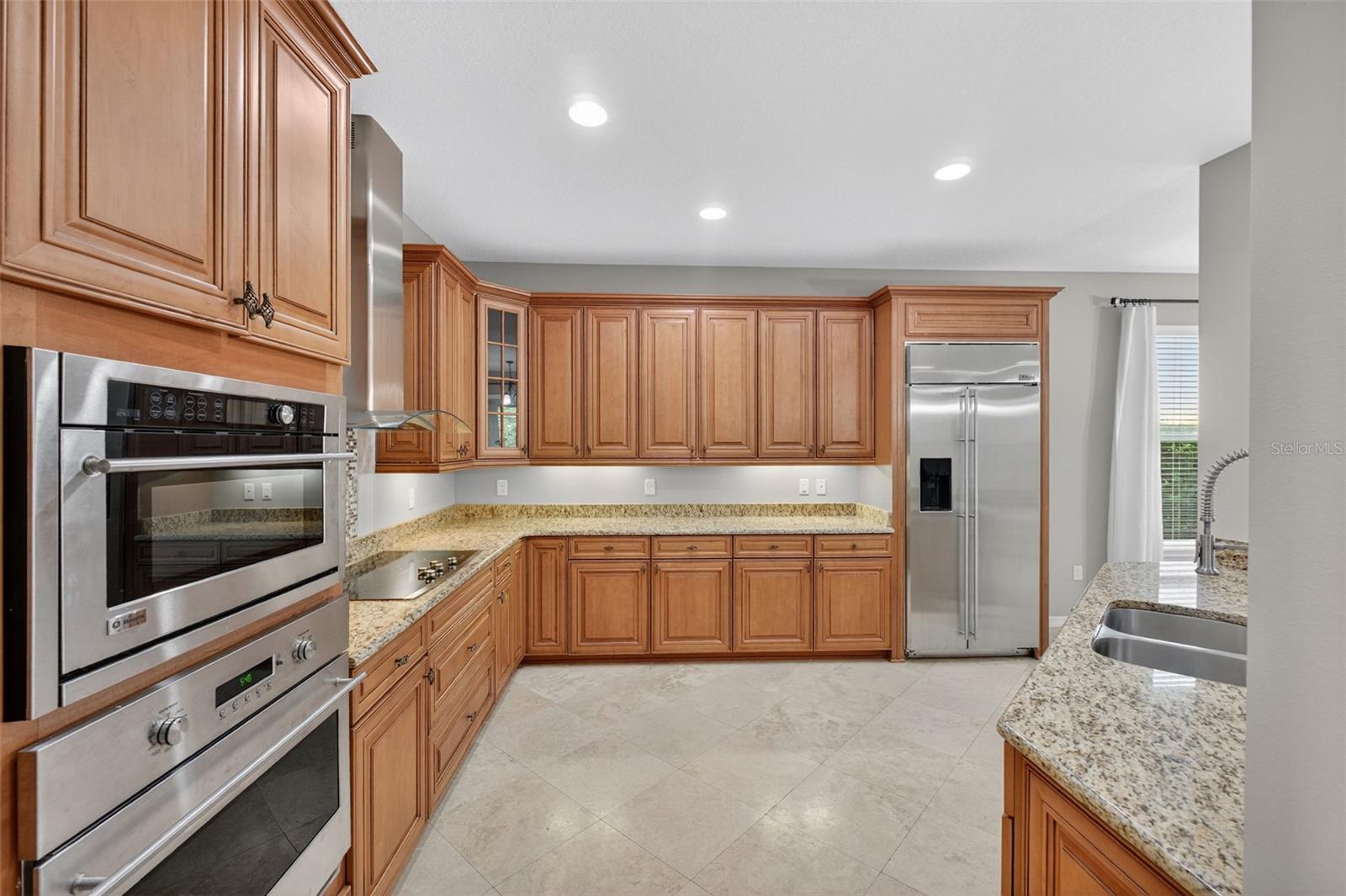 1432 BROOKHAVEN CT
