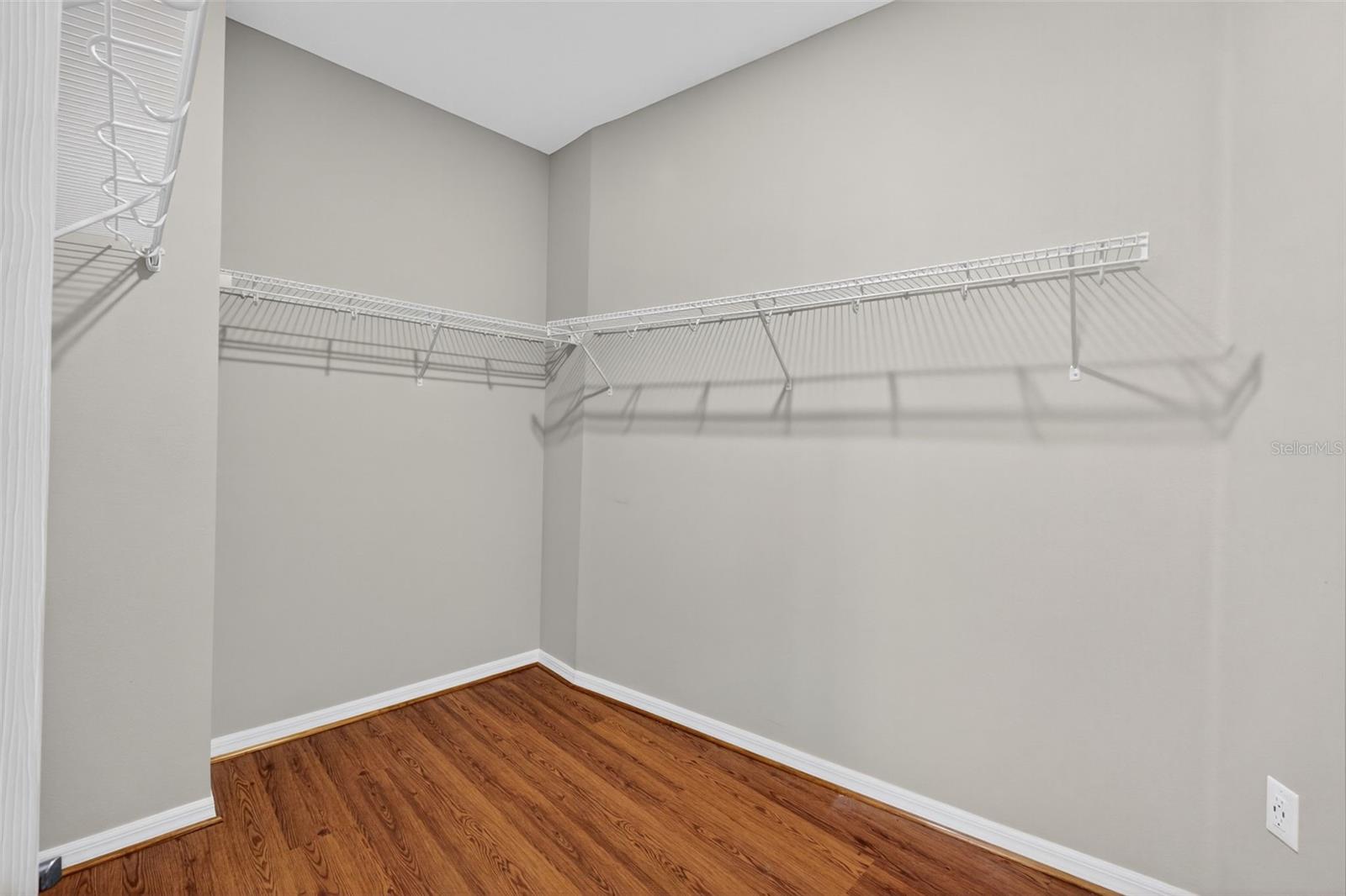 1432 BROOKHAVEN CT