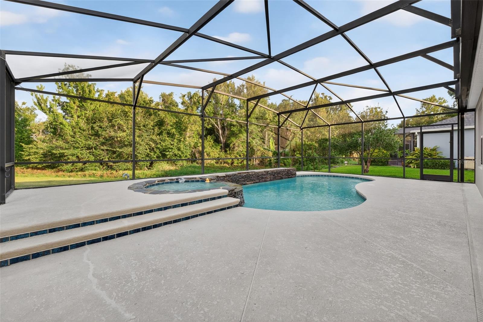 1432 BROOKHAVEN CT
