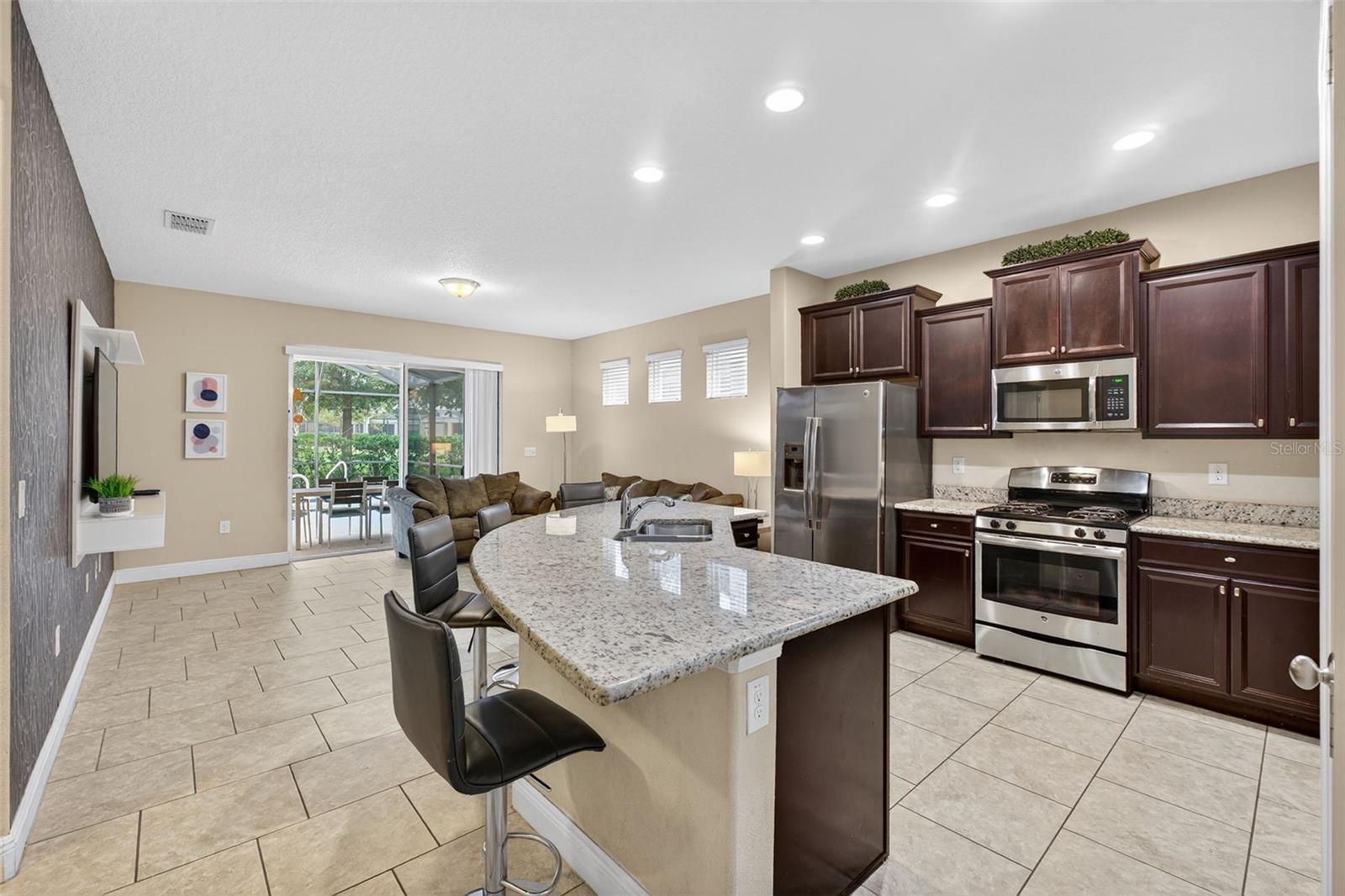 5303 WILDWOOD WAY