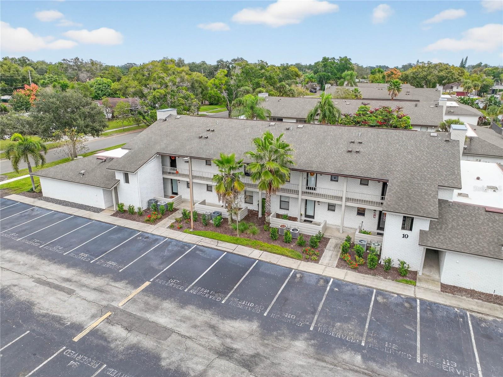 3016 PLAZA TERRACE DR #3016