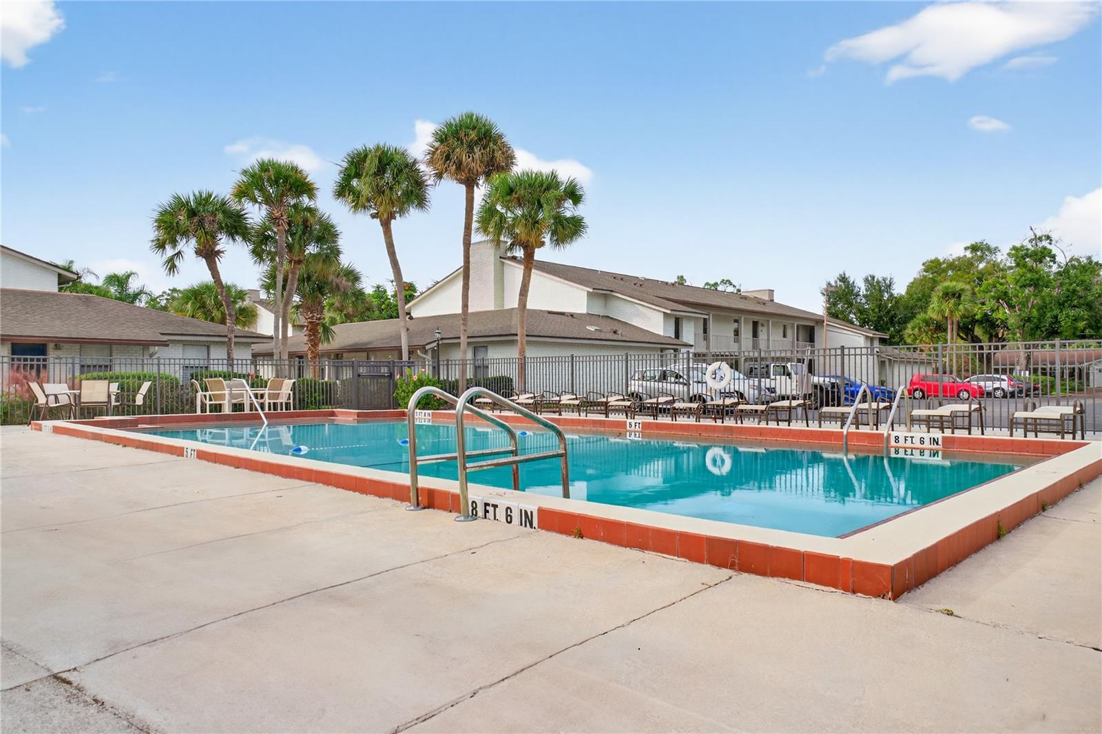 3016 PLAZA TERRACE DR #3016