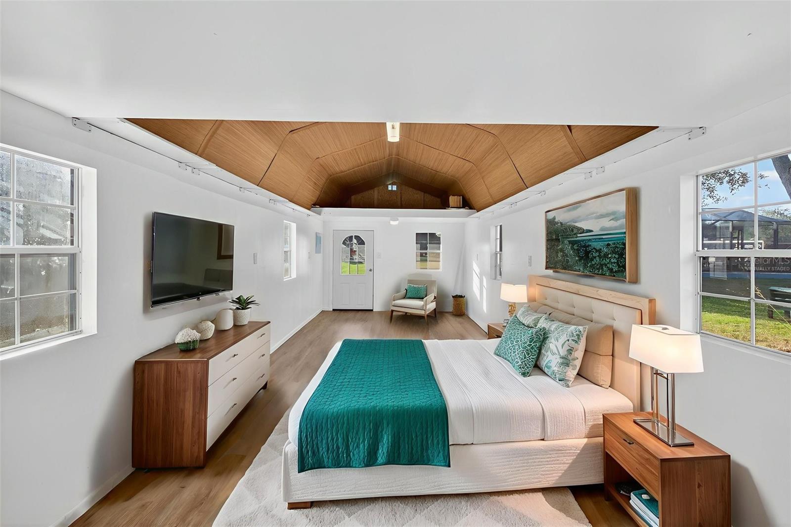 3229 GARDNER OAKS LN