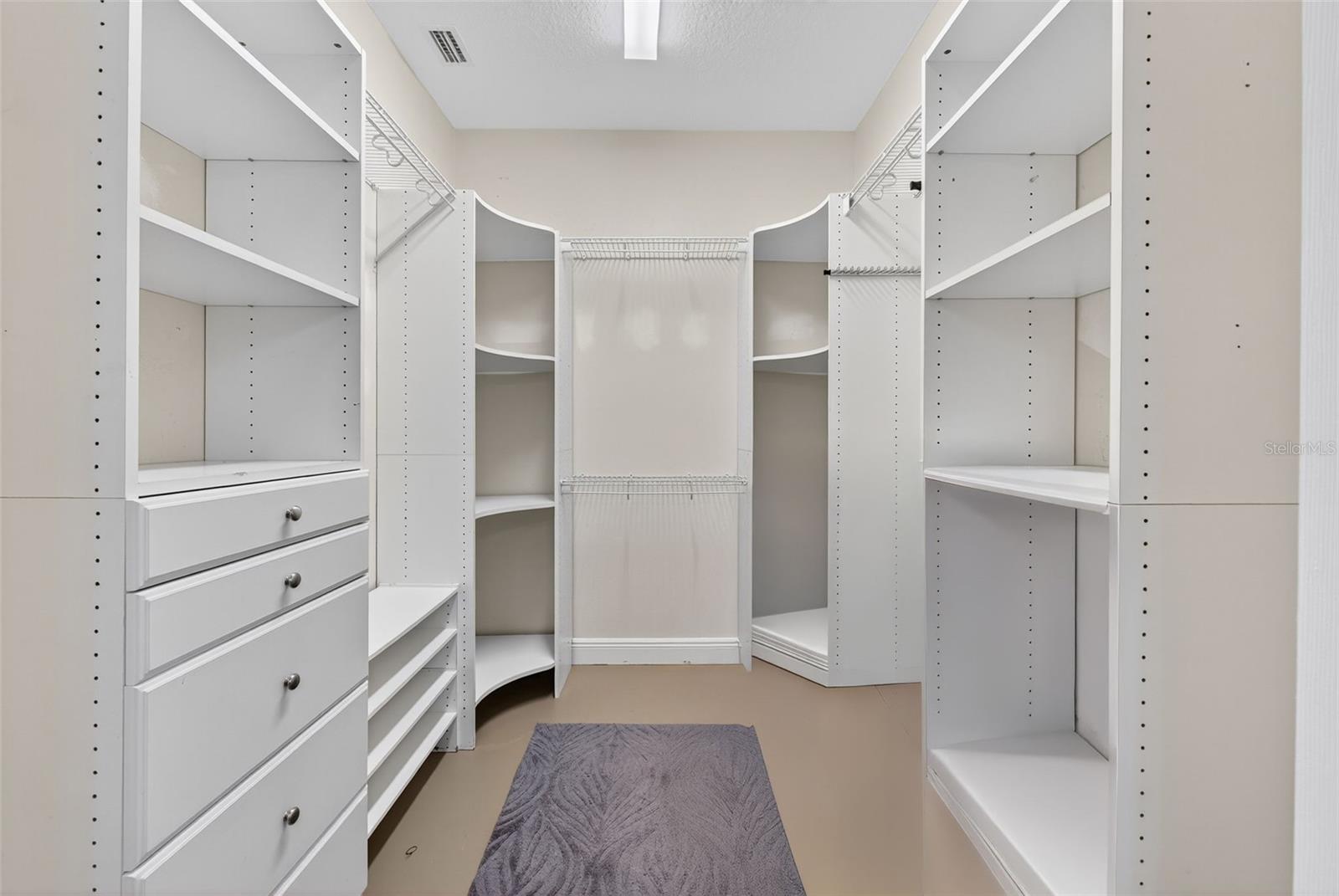 3229 GARDNER OAKS LN