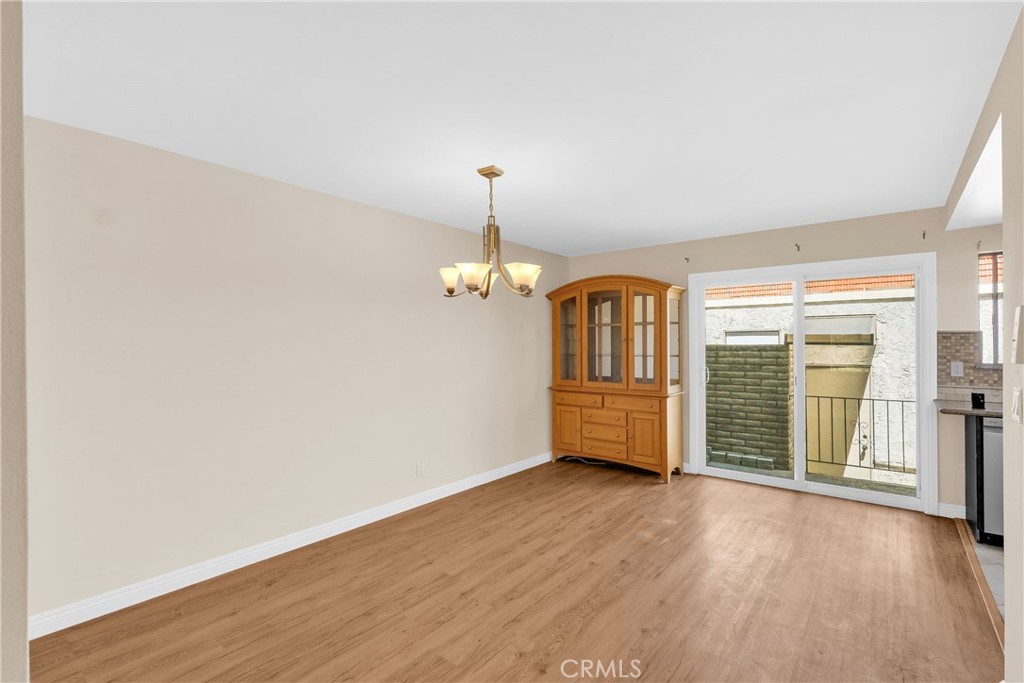 27937 Ridgebluff Court