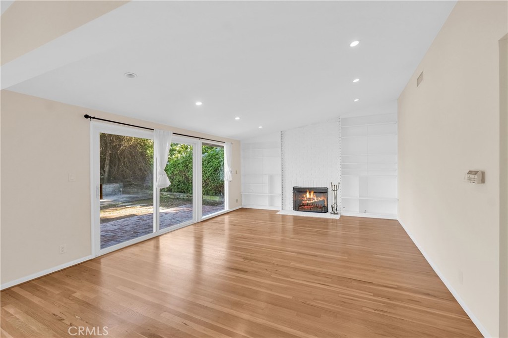 27104 Shorewood Road