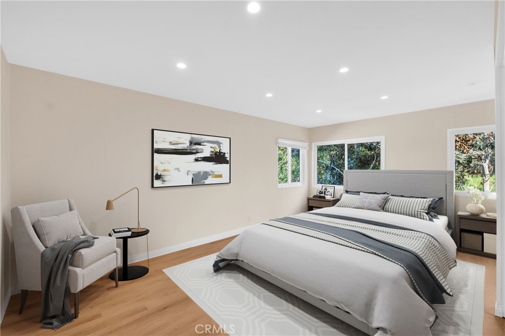 27104 Shorewood Road