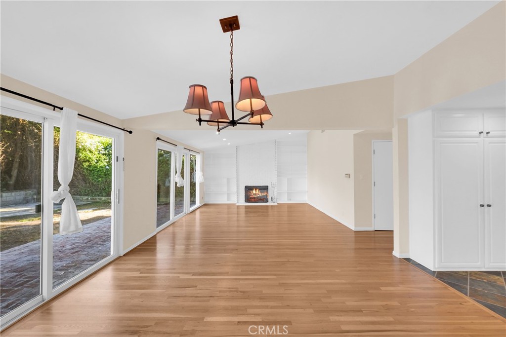 27104 Shorewood Road