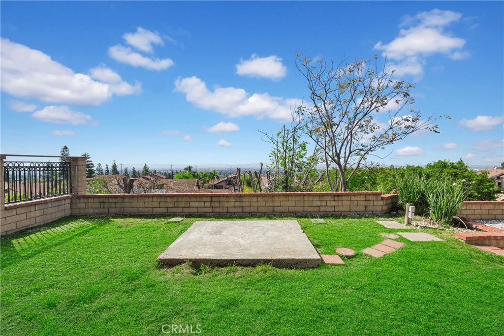 2616 Starcrest Drive