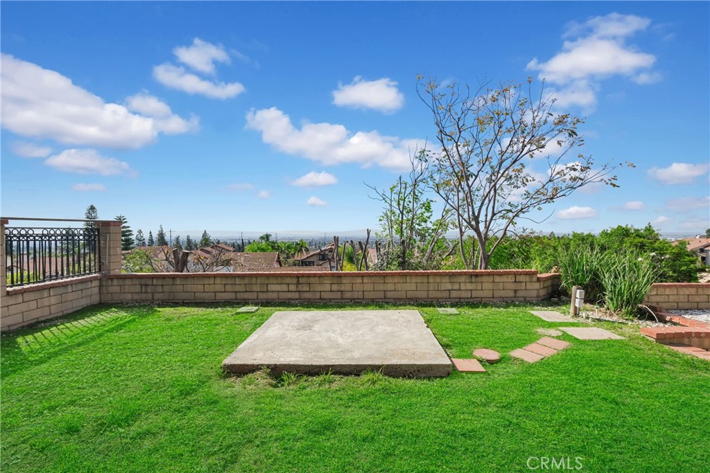 2616 Starcrest Drive