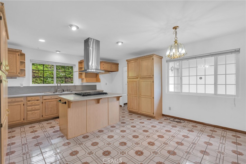 6551 Abbottswood Drive