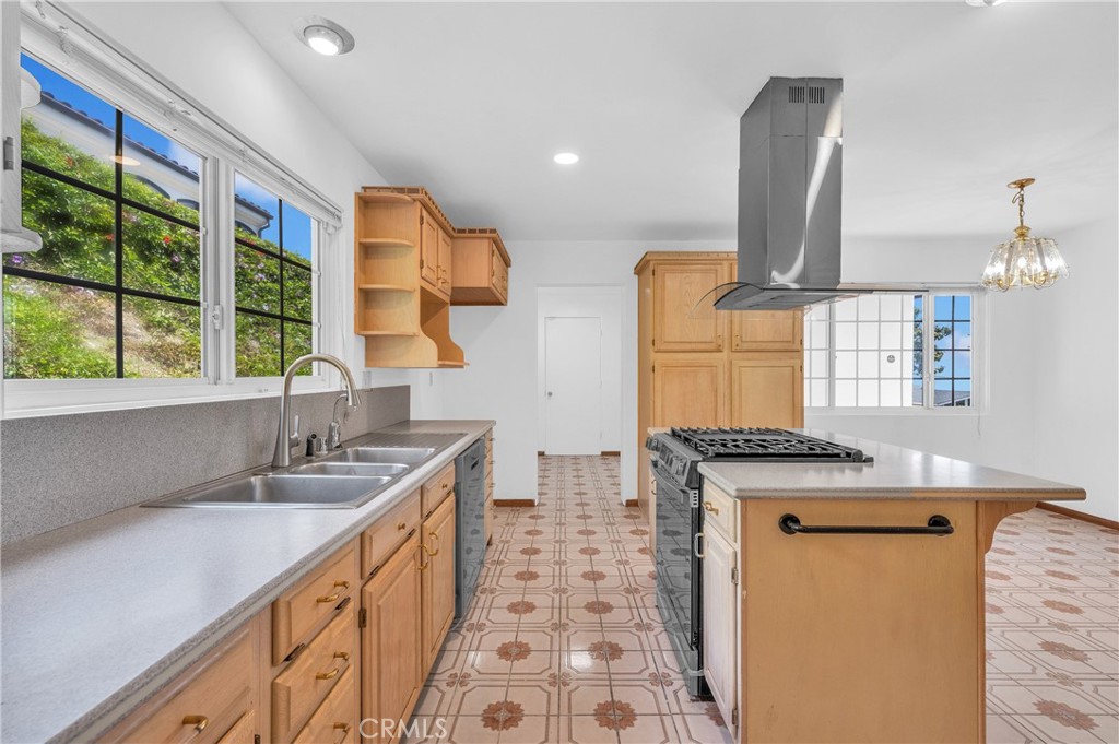 6551 Abbottswood Drive