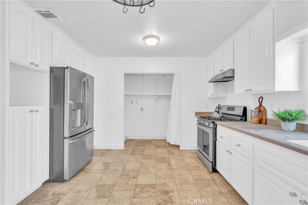 3001 E Saint Andrews Drive