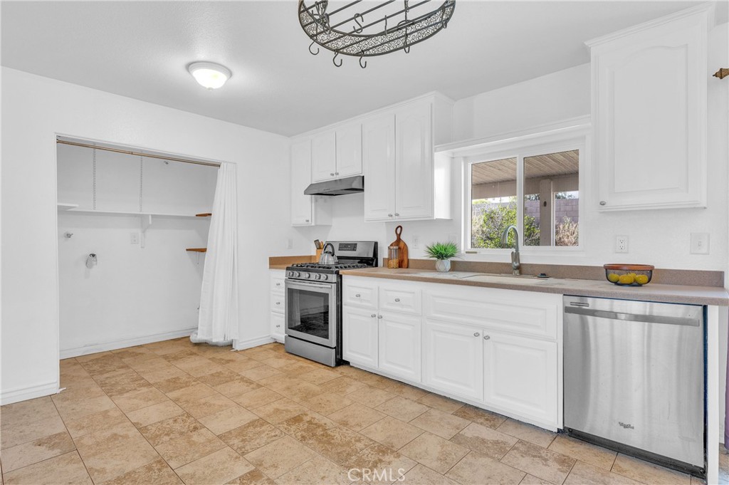 3001 E Saint Andrews Drive