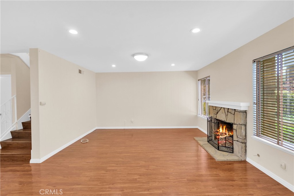 27937 Ridgebluff Court