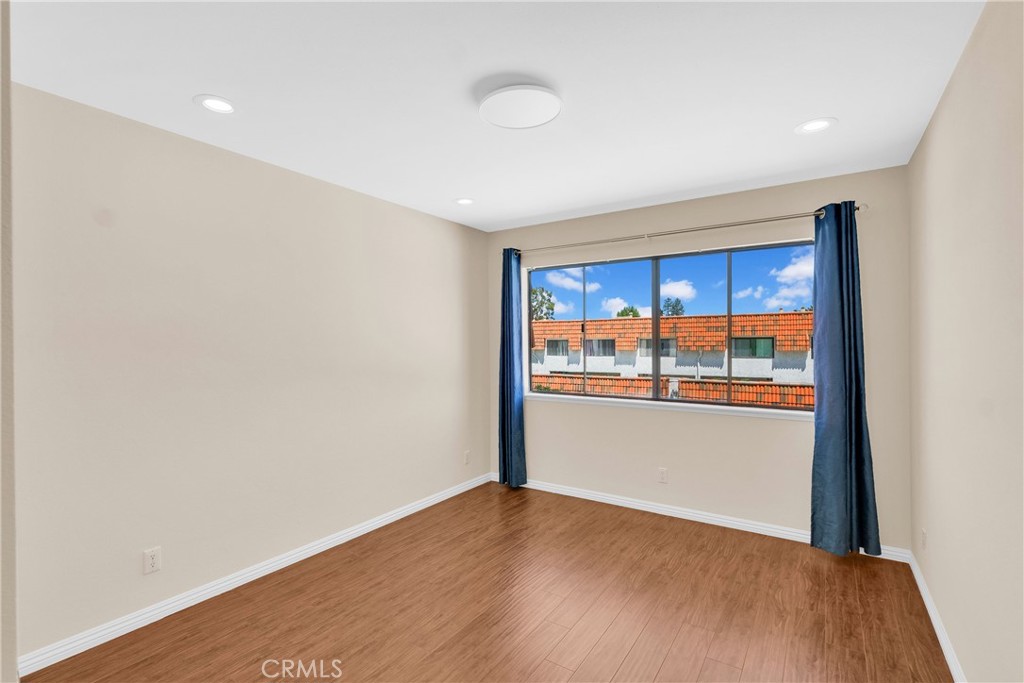 27937 Ridgebluff Court