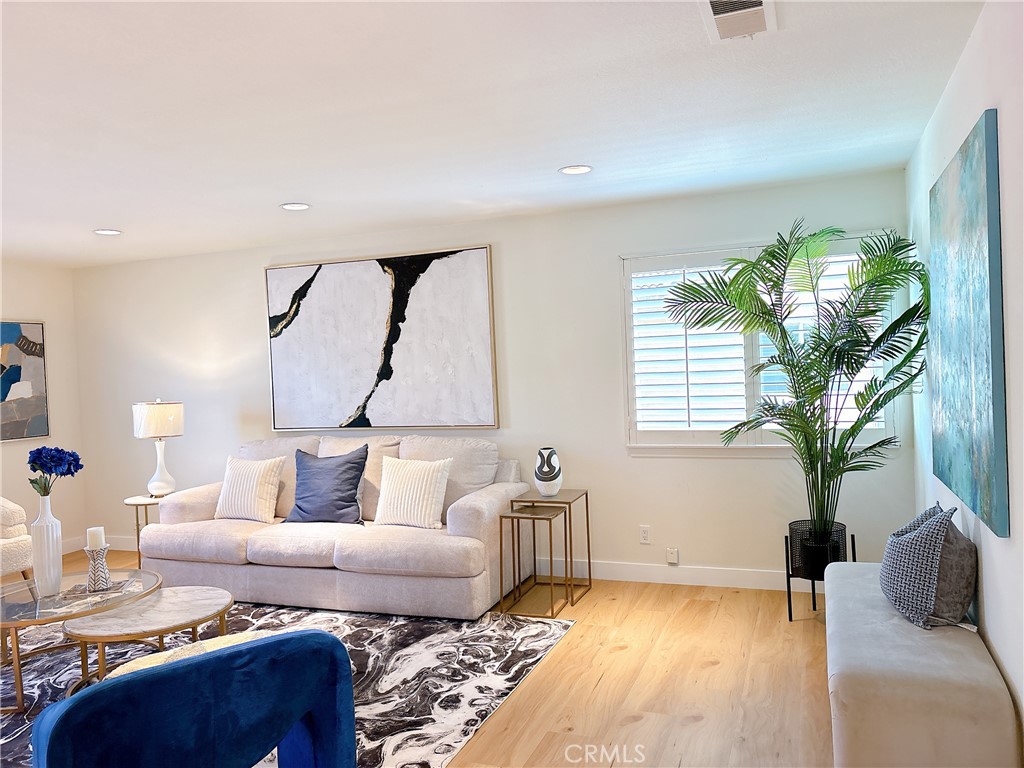 6239 Cedar Creek Road