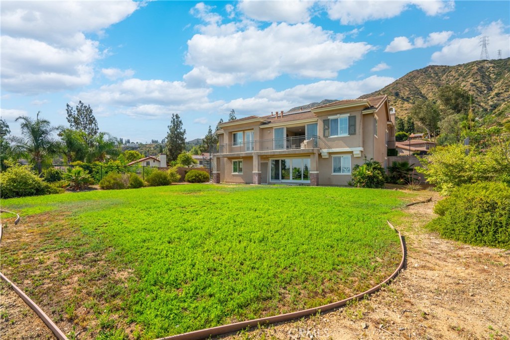 2700 Starpine Drive