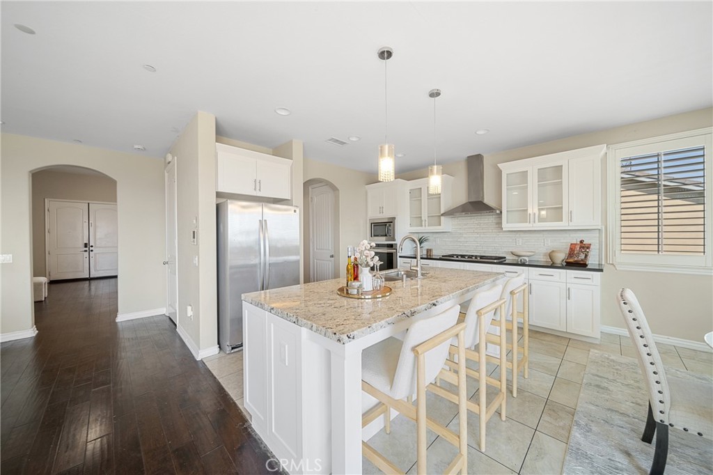 2700 Starpine Drive