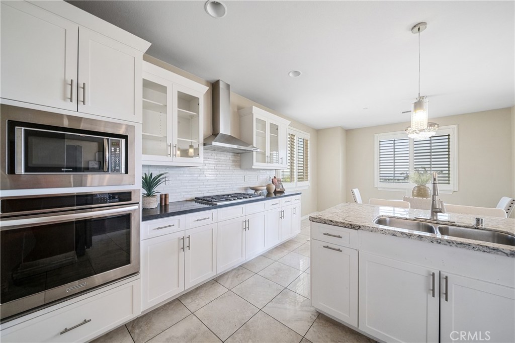 2700 Starpine Drive