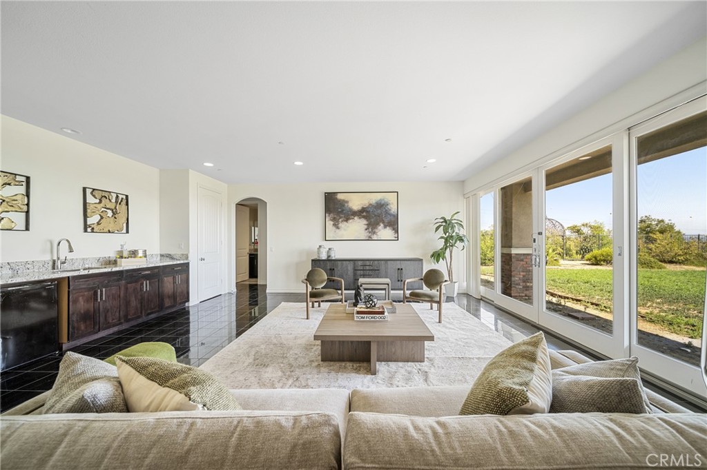 2700 Starpine Drive
