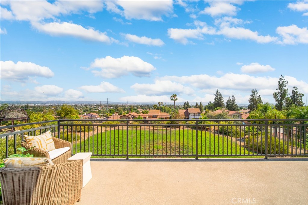 2700 Starpine Drive