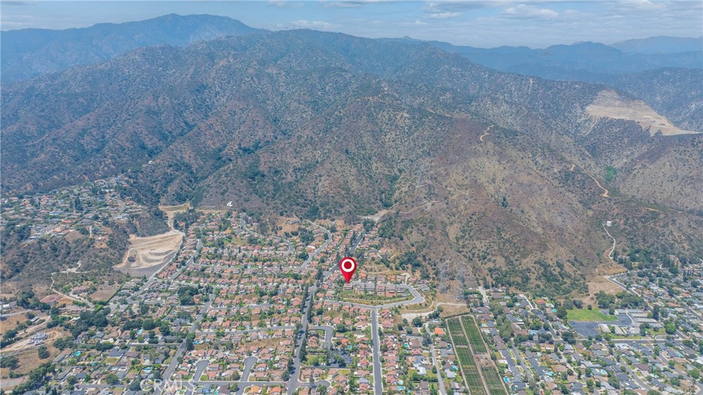 2700 Starpine Drive