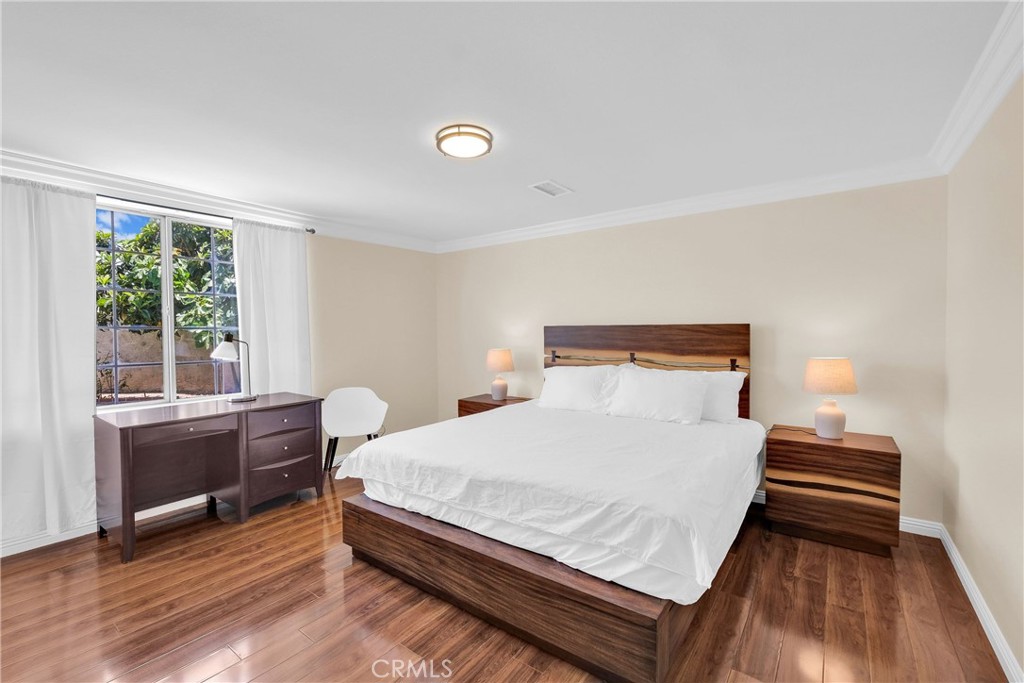 344 S Frankfurt Avenue