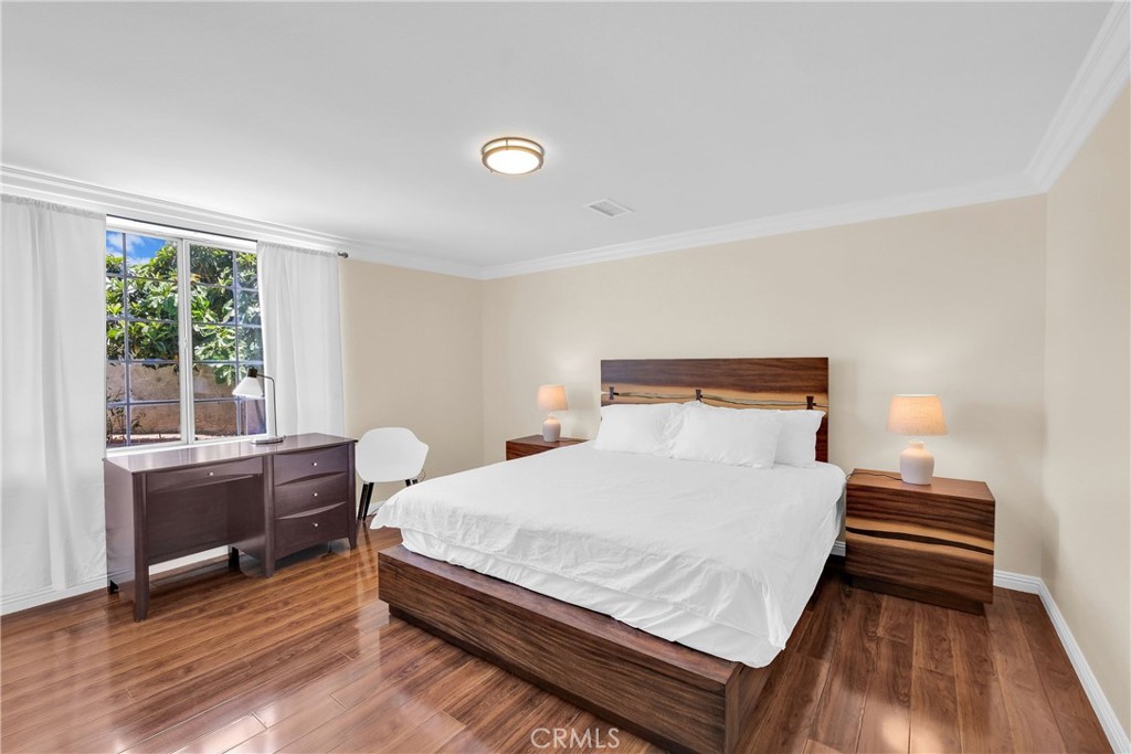 344 S Frankfurt Avenue