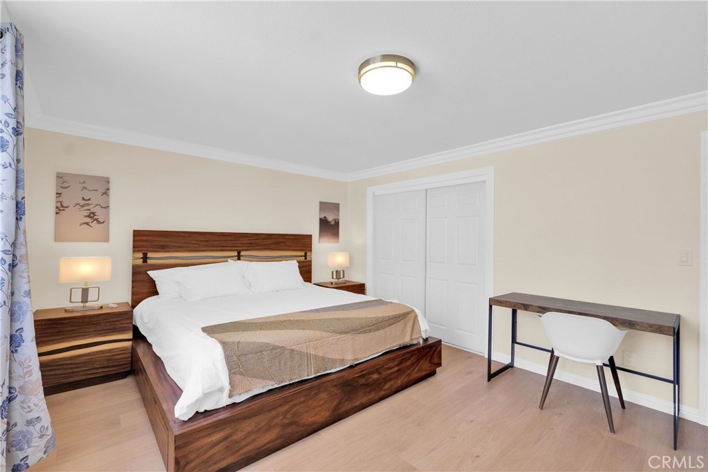 344 S Frankfurt Avenue