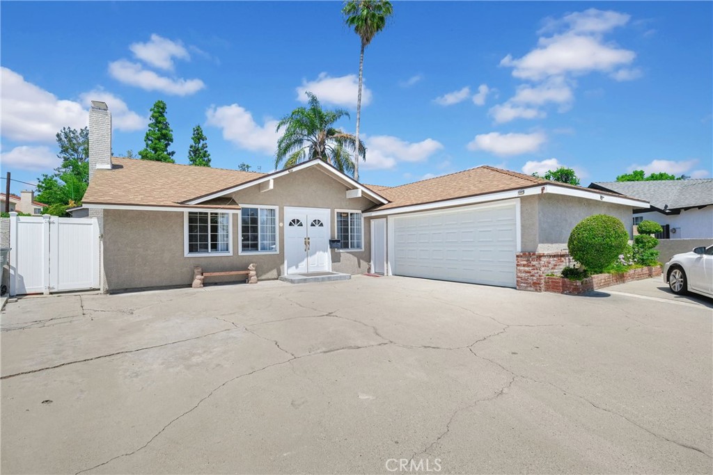 344 S Frankfurt Avenue