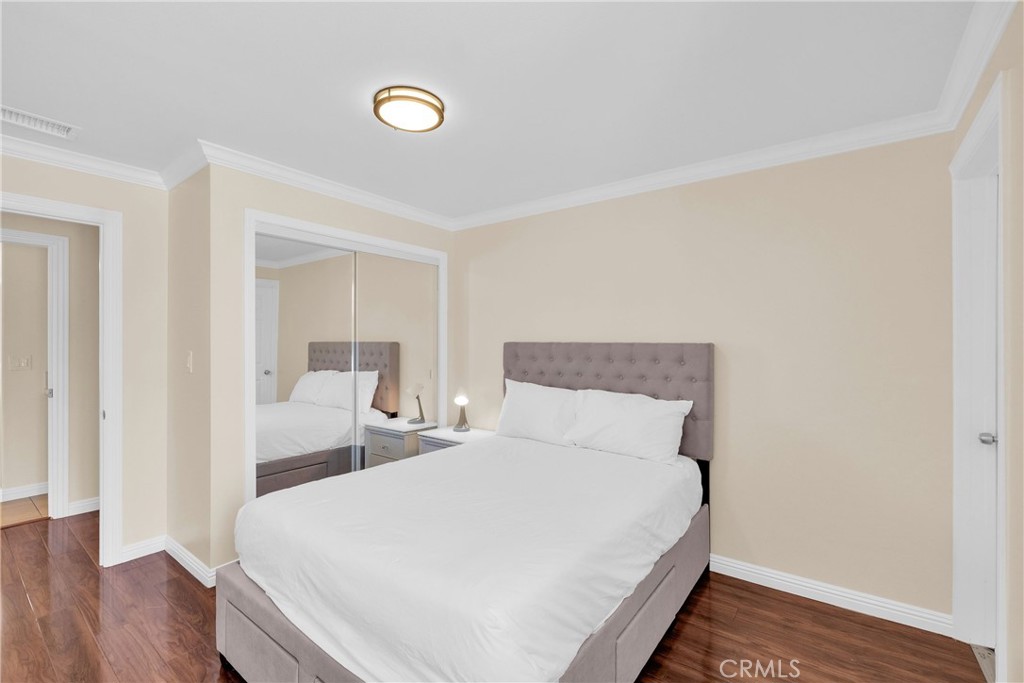 344 S Frankfurt Avenue