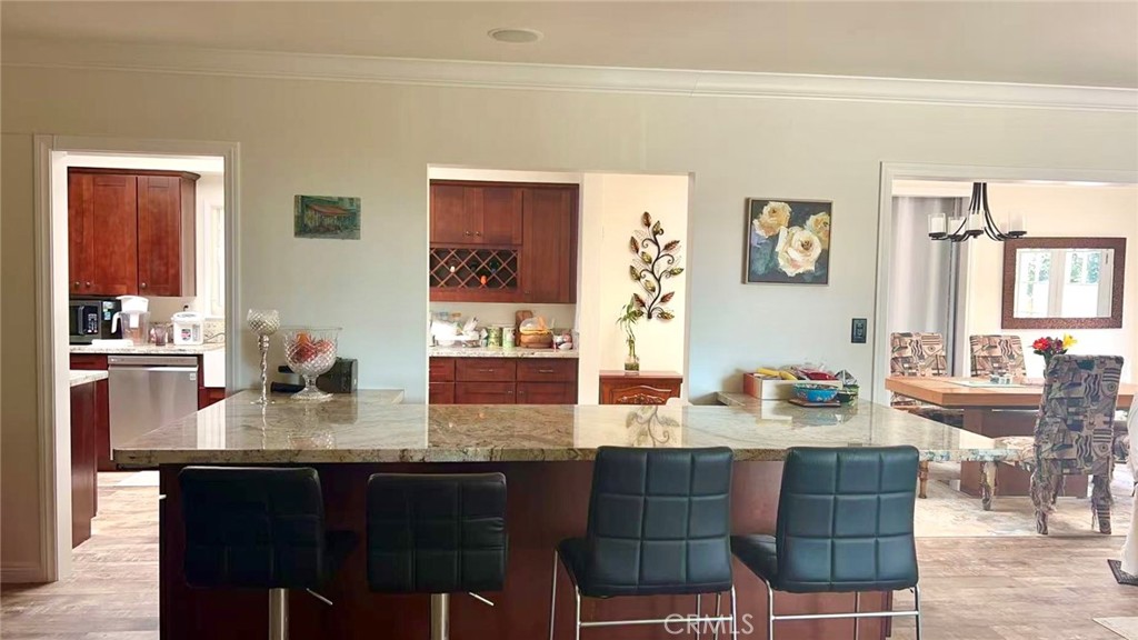 27127 Shorewood Road