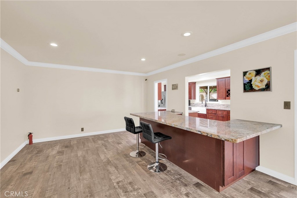 27127 Shorewood Road