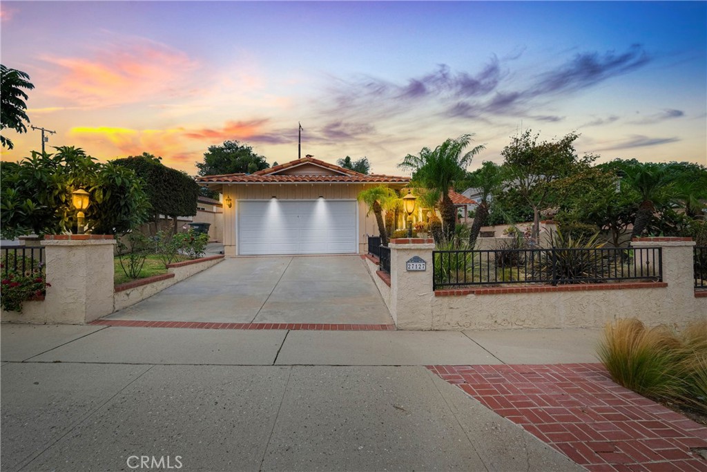 27127 Shorewood Road