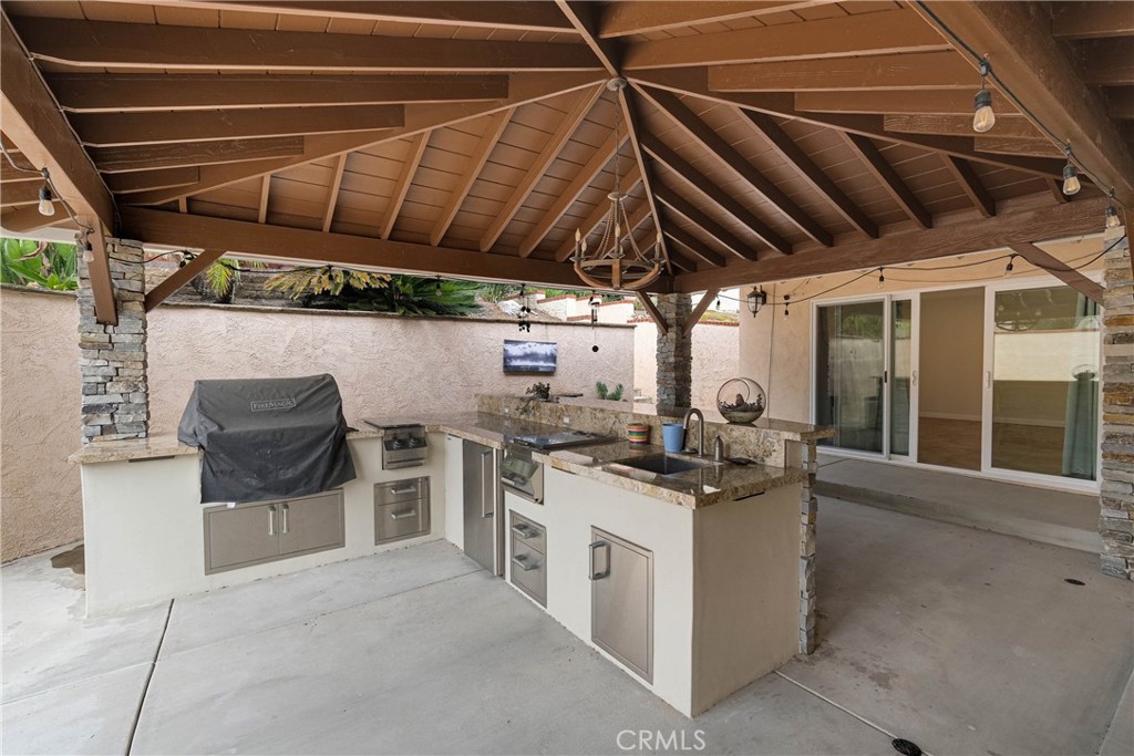 27127 Shorewood Road