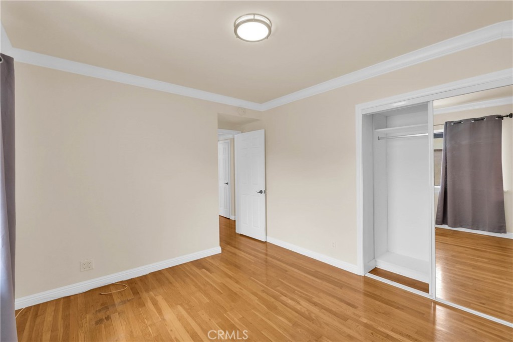 27127 Shorewood Road