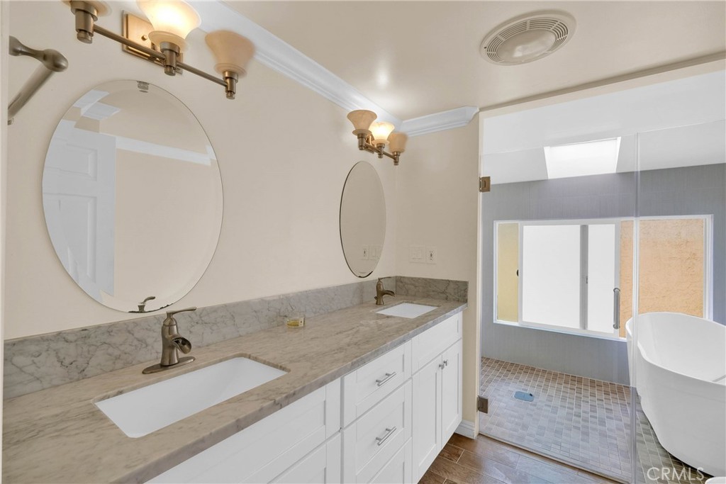 27127 Shorewood Road