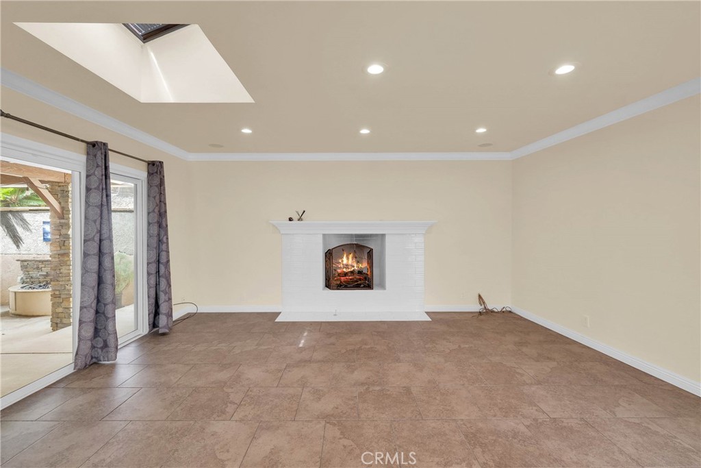 27127 Shorewood Road