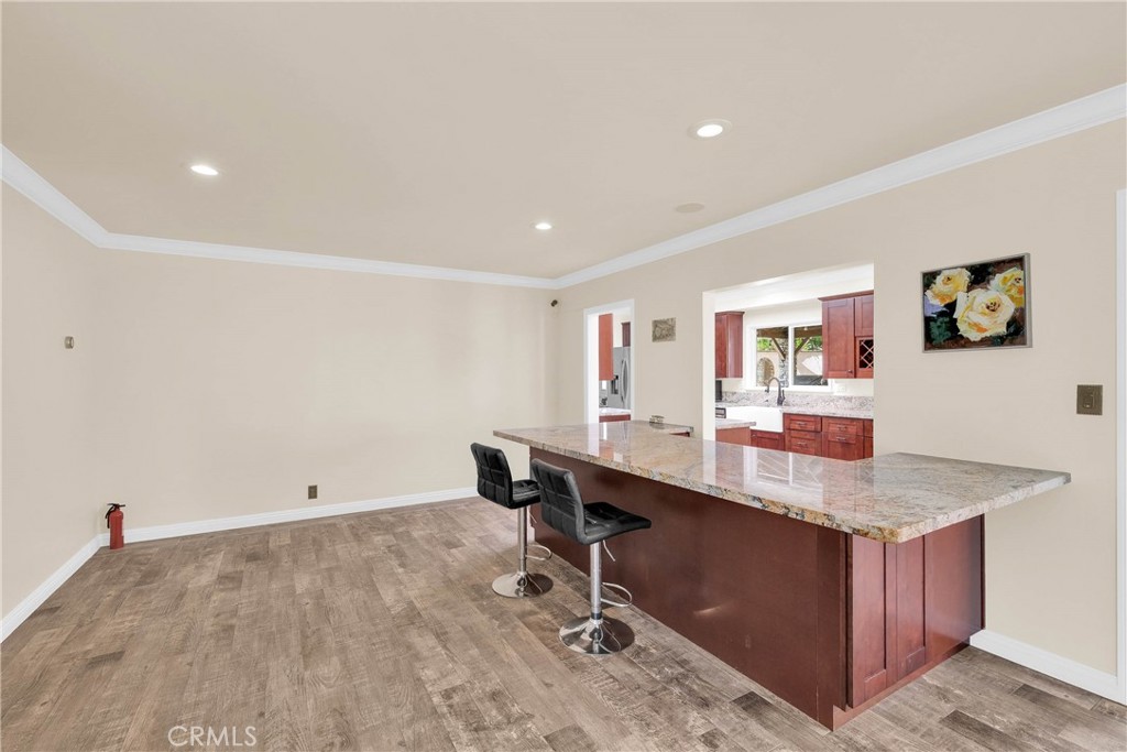 27127 Shorewood Road