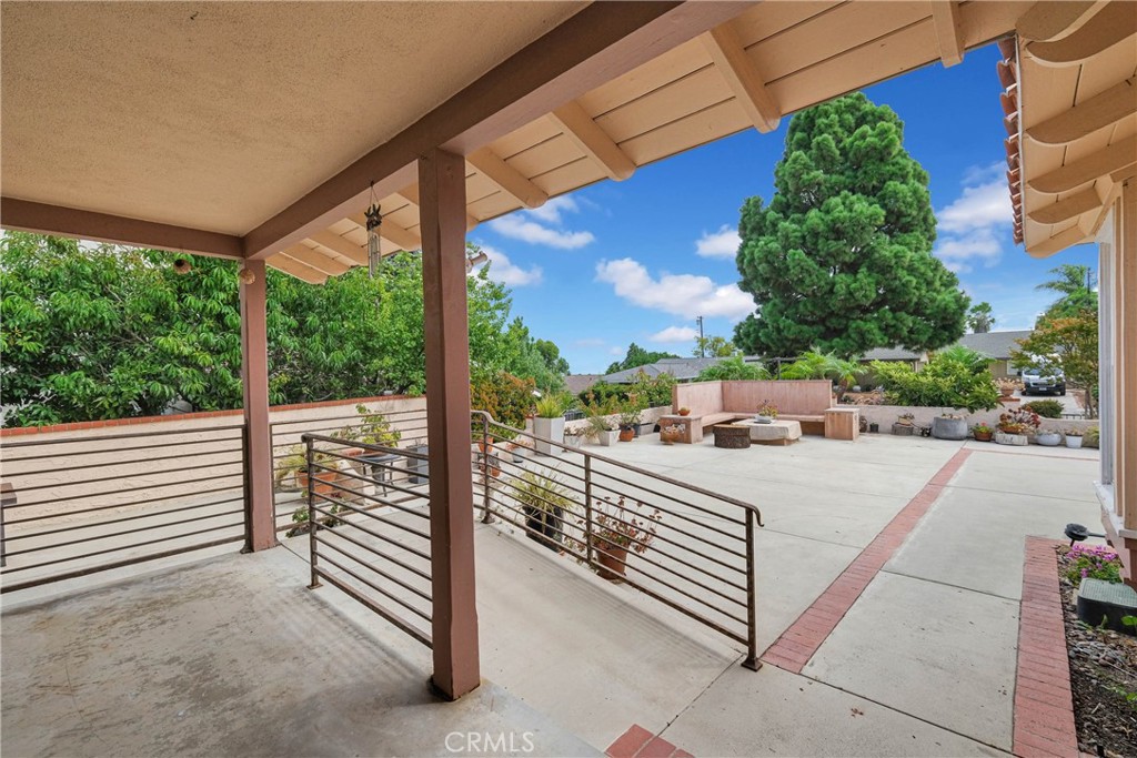 27127 Shorewood Road