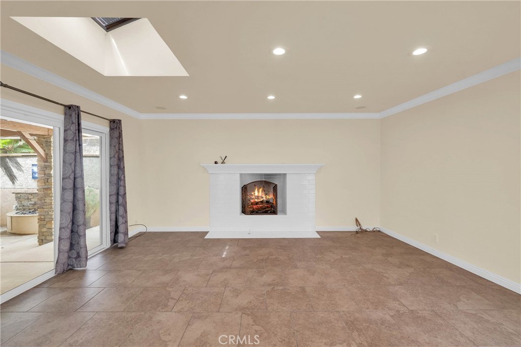 27127 Shorewood Road