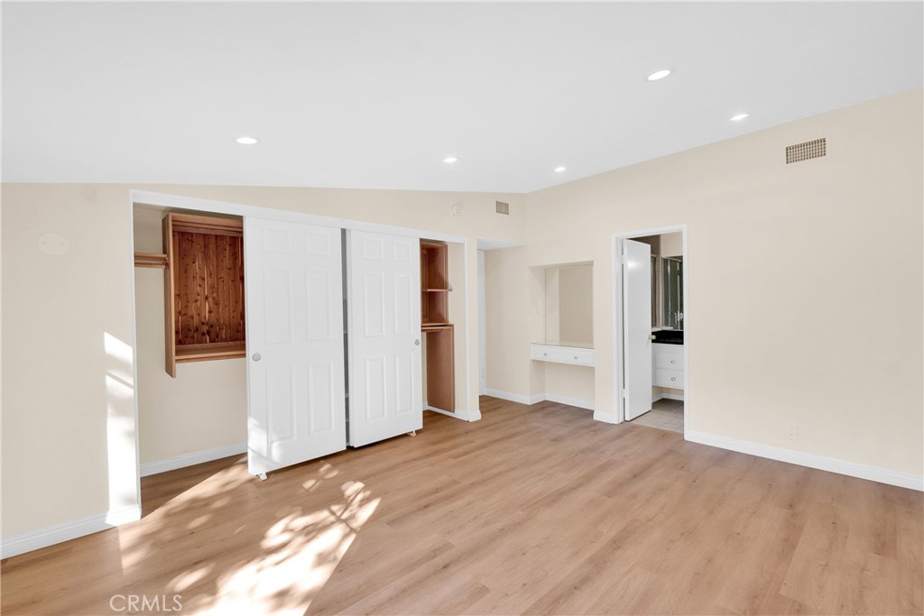 27104 Shorewood Road