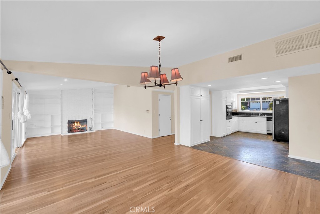 27104 Shorewood Road