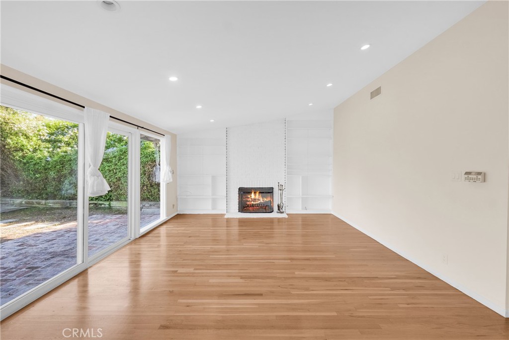 27104 Shorewood Road