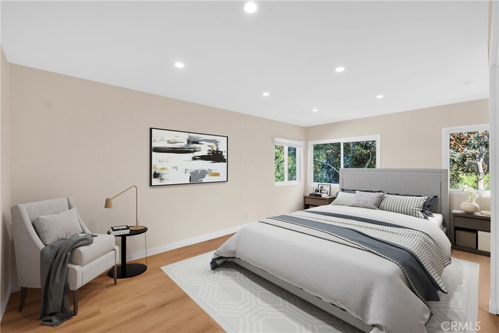 27104 Shorewood Road